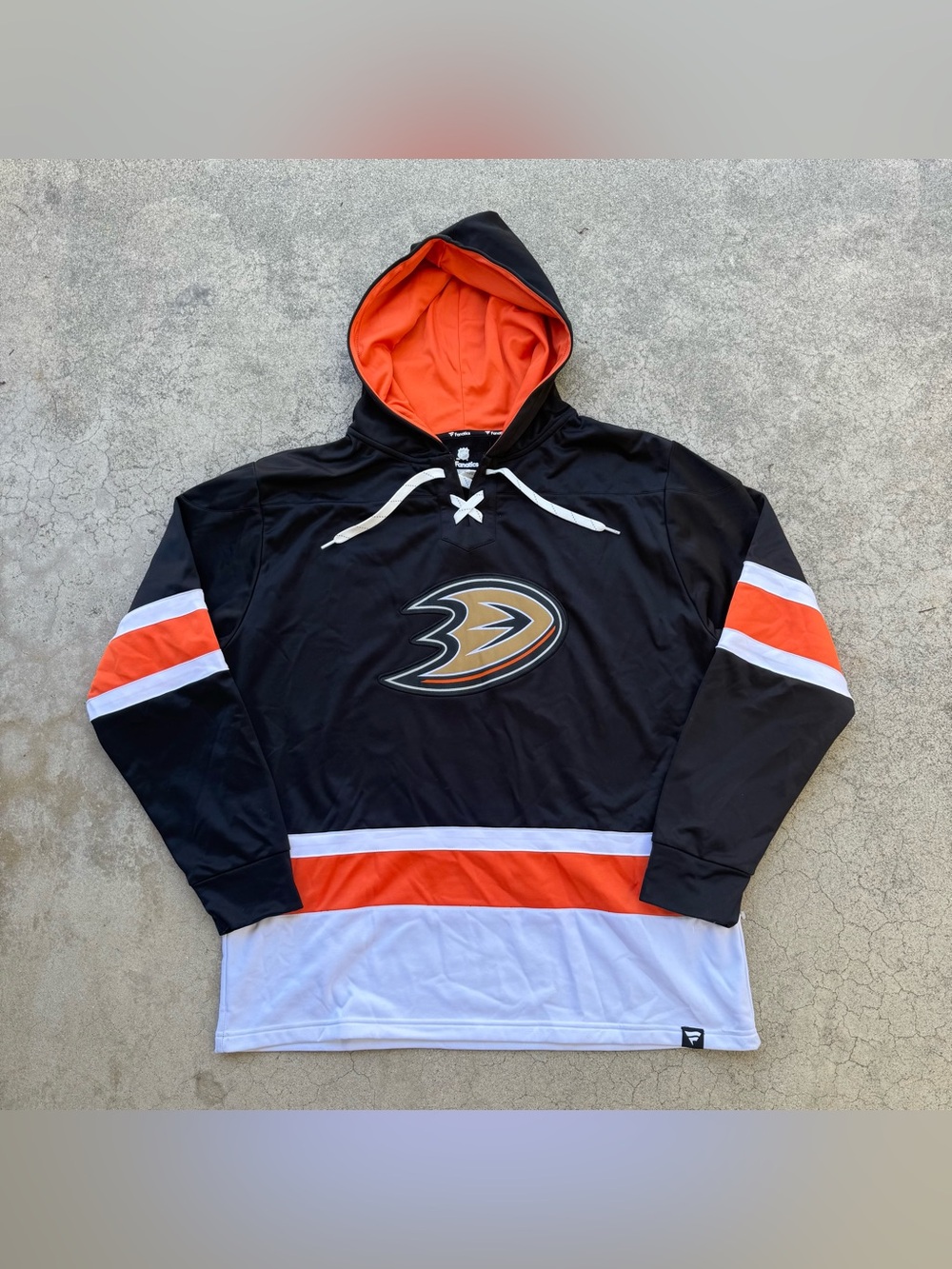 Anaheim Ducks NHL Fanatics Iconic Power Play Lace-Up Pullover Hoodie - Black